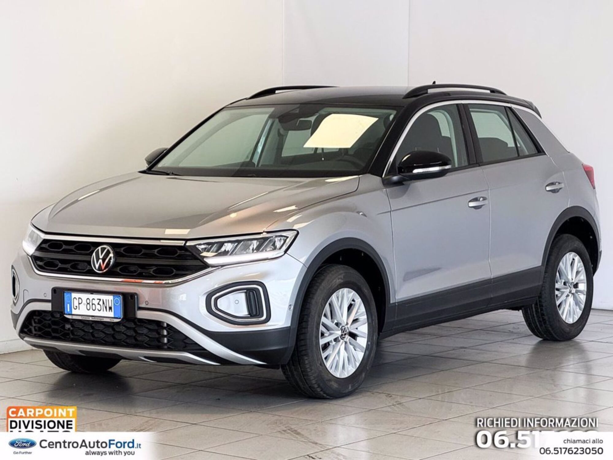 Volkswagen T-Roc 1.5 tsi Life del 2023 usata a Albano Laziale