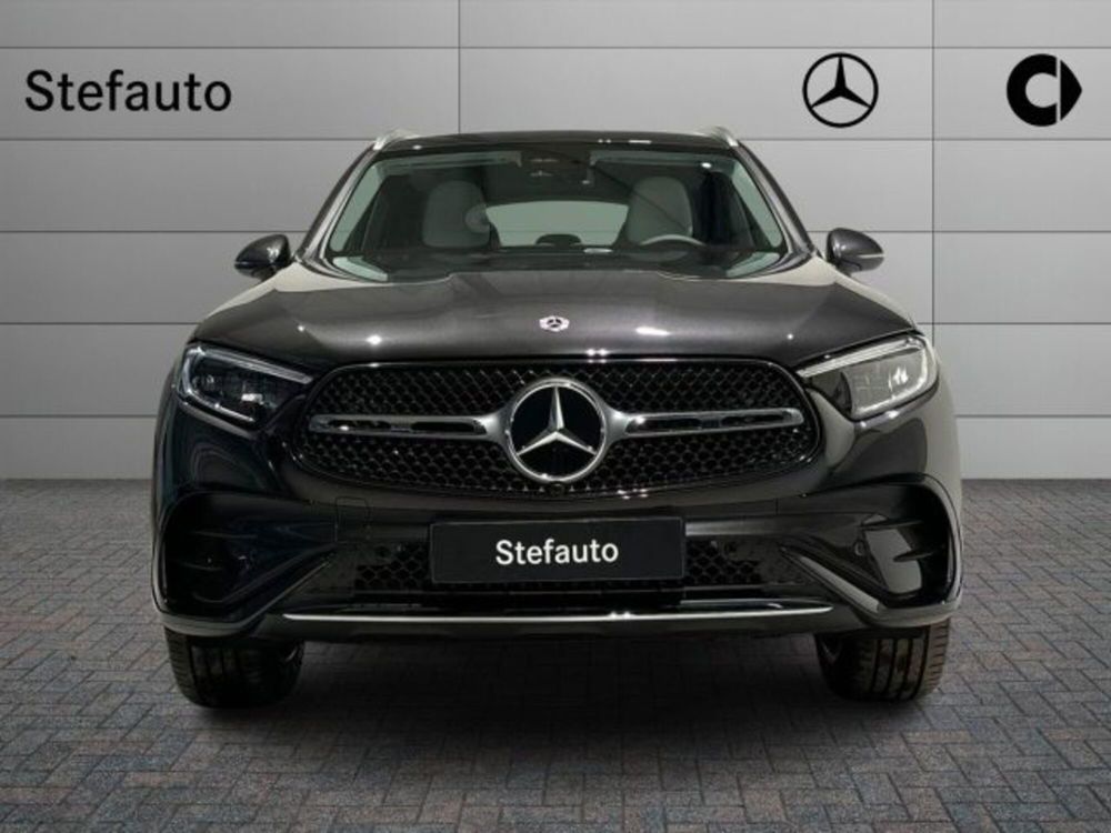 Mercedes-Benz GLC nuova a Bologna (4)