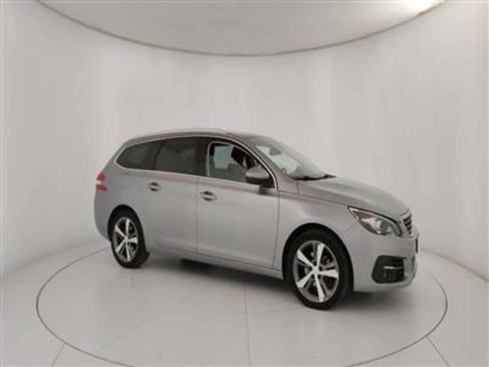 Peugeot 308 SW usata a Bari (10)