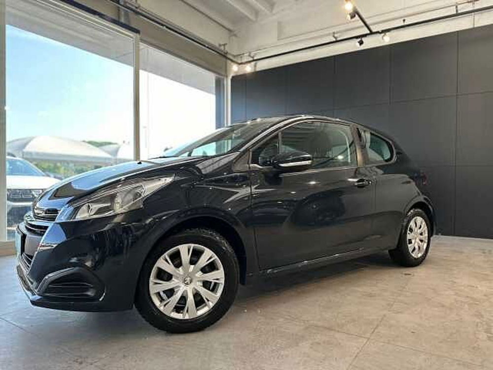 Peugeot 208 usata a Venezia (2)