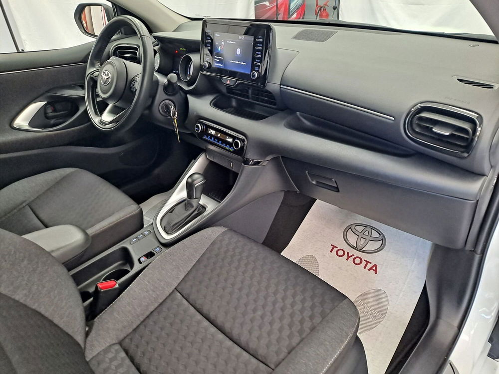 Toyota Yaris usata a Roma (6)