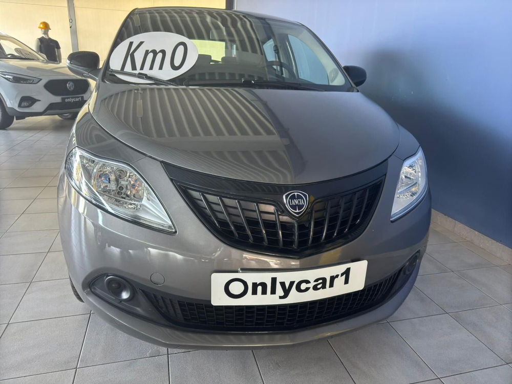 Lancia Ypsilon nuova a Ferrara