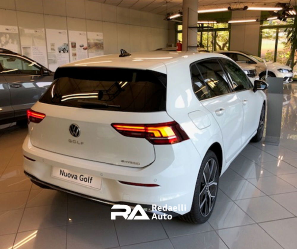 Volkswagen Golf nuova a Lecco (5)