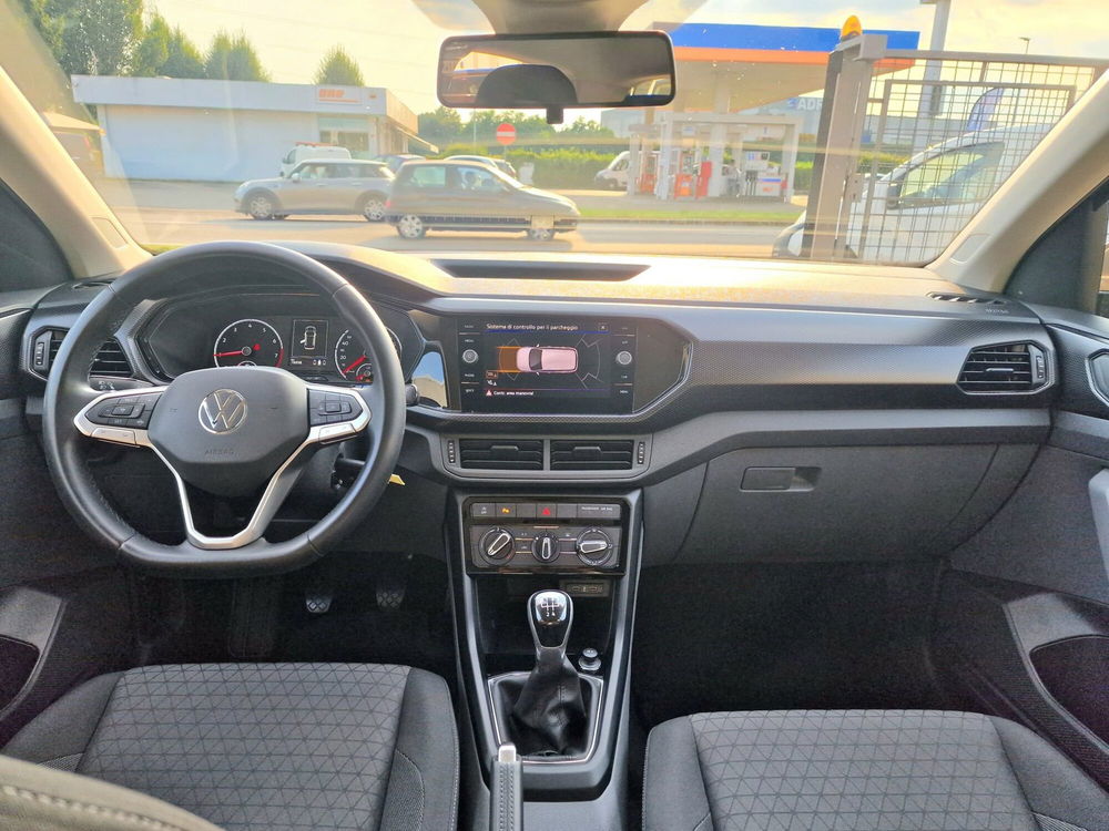 Volkswagen T-Cross usata a Varese (14)