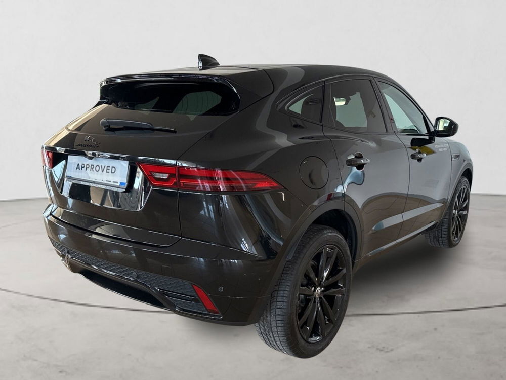 Jaguar E-Pace usata a Arezzo (2)