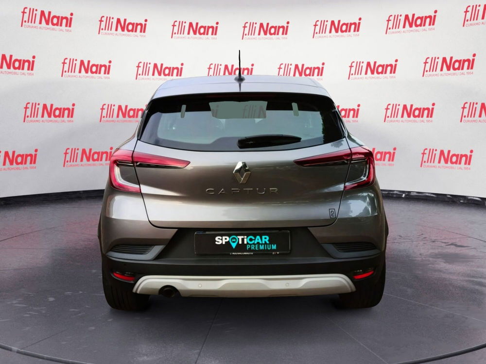 Renault Captur usata a Massa-Carrara (4)