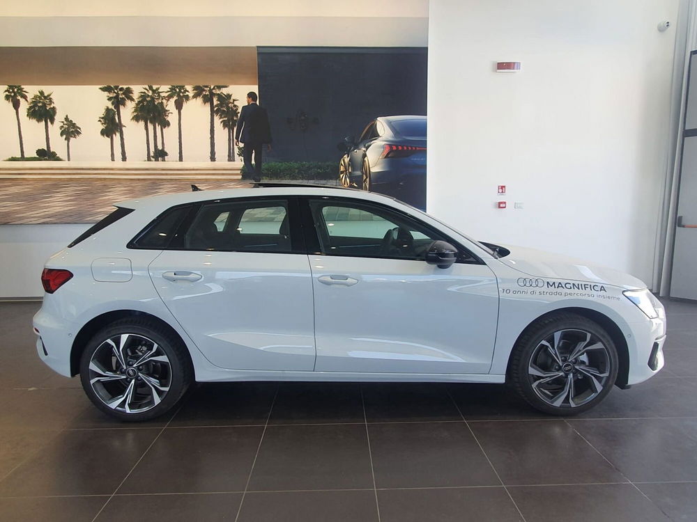 Audi A3 Sportback nuova a Bari (10)