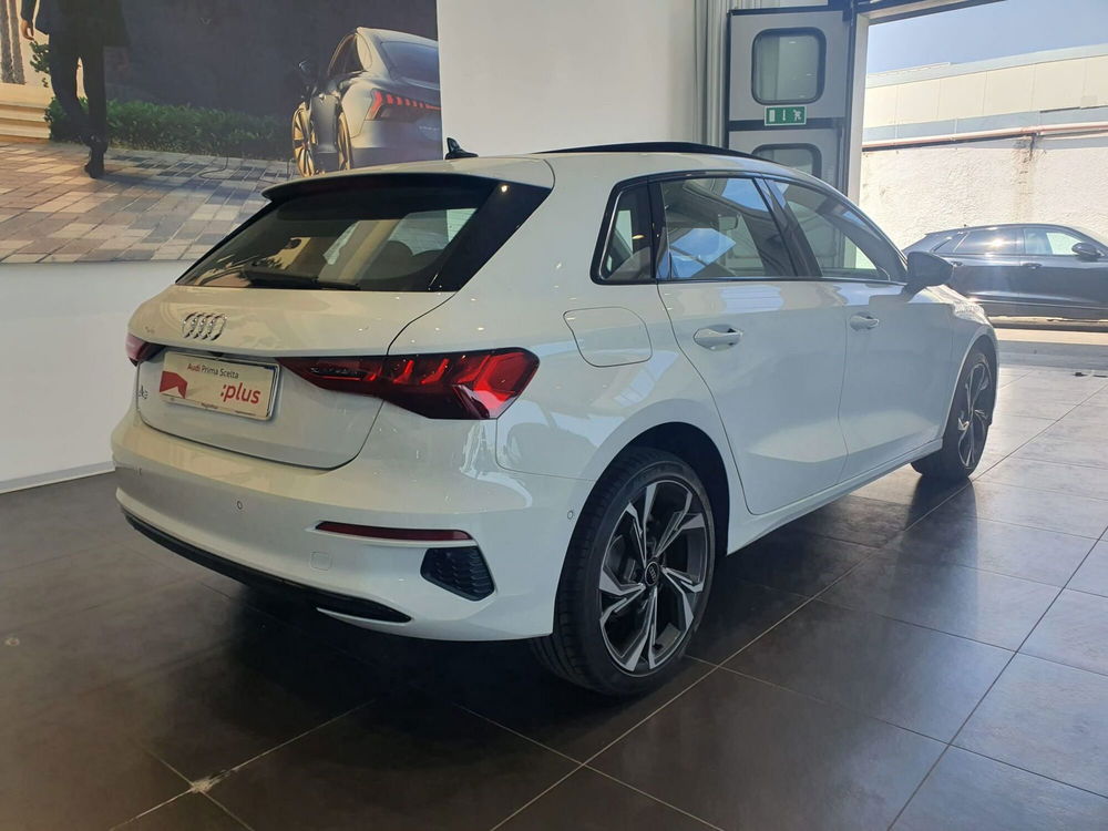 Audi A3 Sportback nuova a Bari (2)