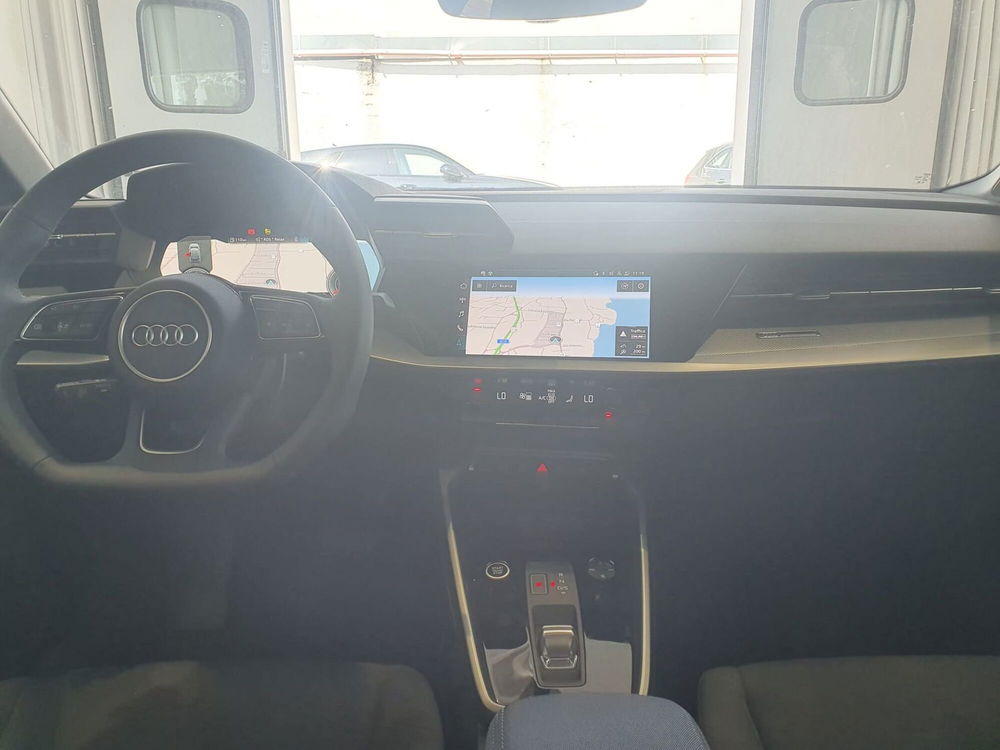 Audi A3 Sportback nuova a Bari (3)