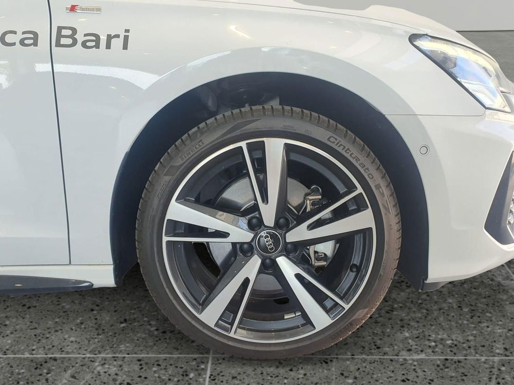 Audi A3 Sportback nuova a Bari (5)