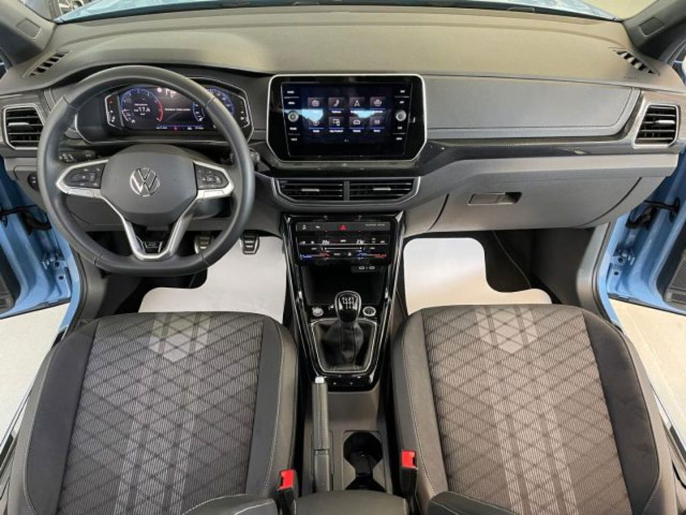 Volkswagen T-Cross usata a Cuneo (12)