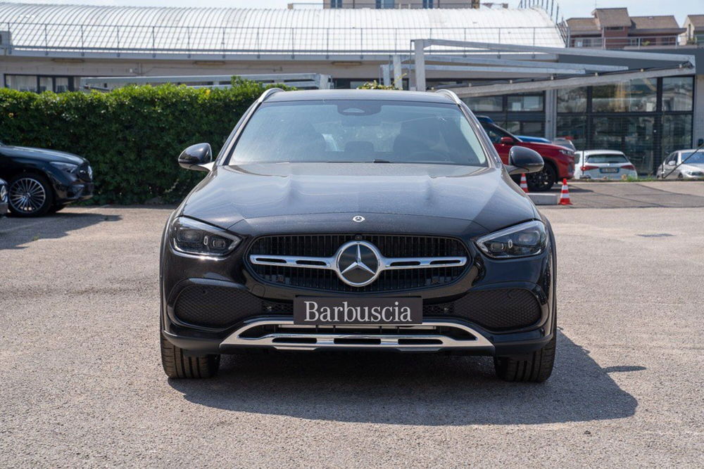 Mercedes-Benz Classe C Station Wagon nuova a Pescara (2)