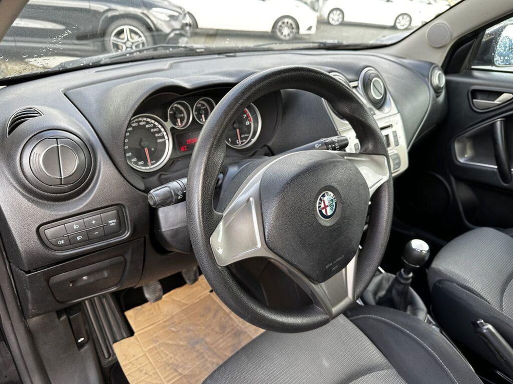 Alfa Romeo MiTo usata a Torino (8)