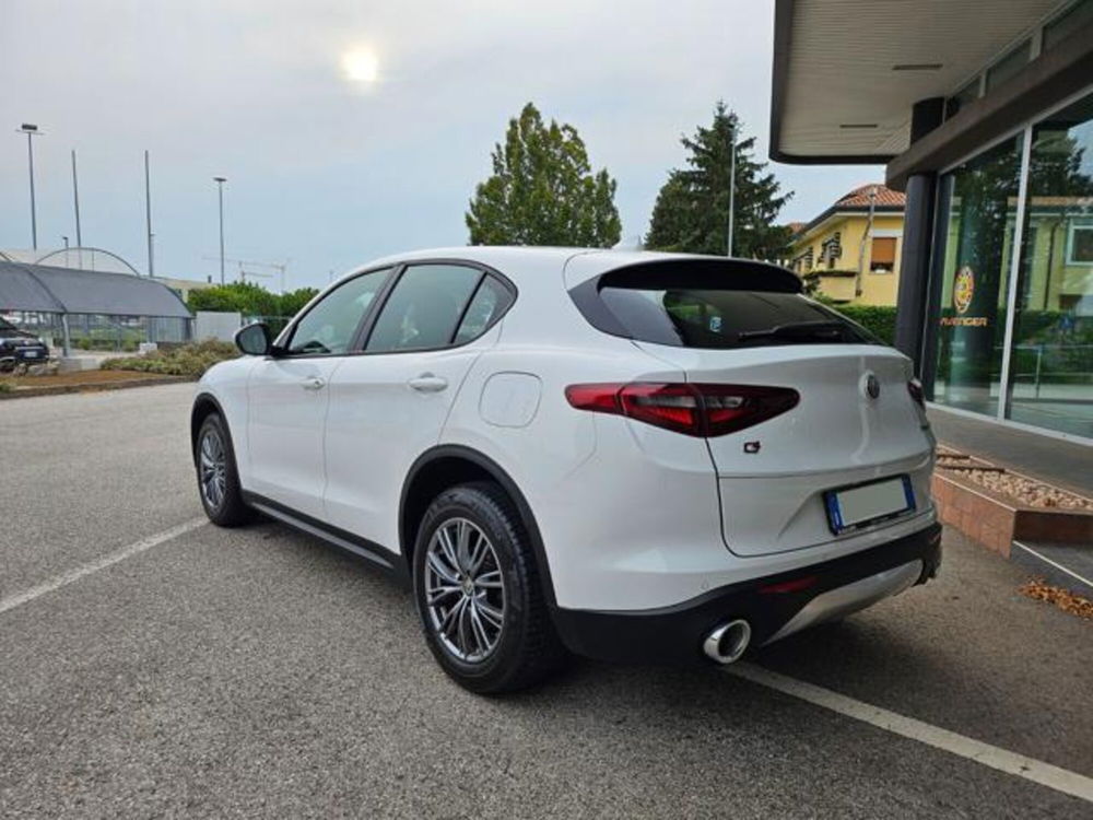 Alfa Romeo Stelvio usata a Padova (3)