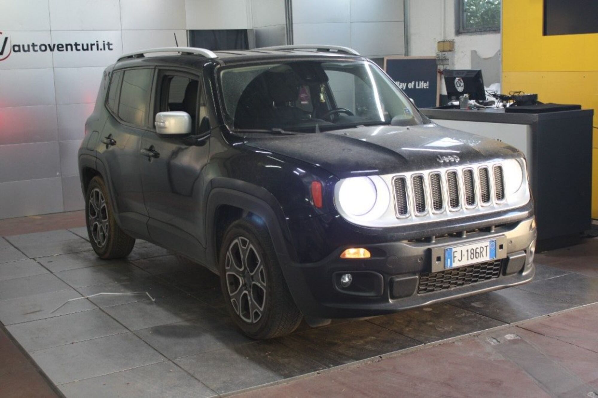 Jeep Renegade 1.6 Mjt 120 CV Limited  del 2017 usata a Civita Castellana