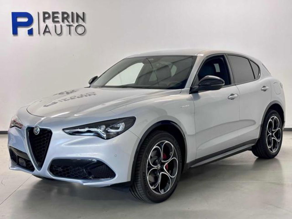 Alfa Romeo Stelvio nuova a Vicenza