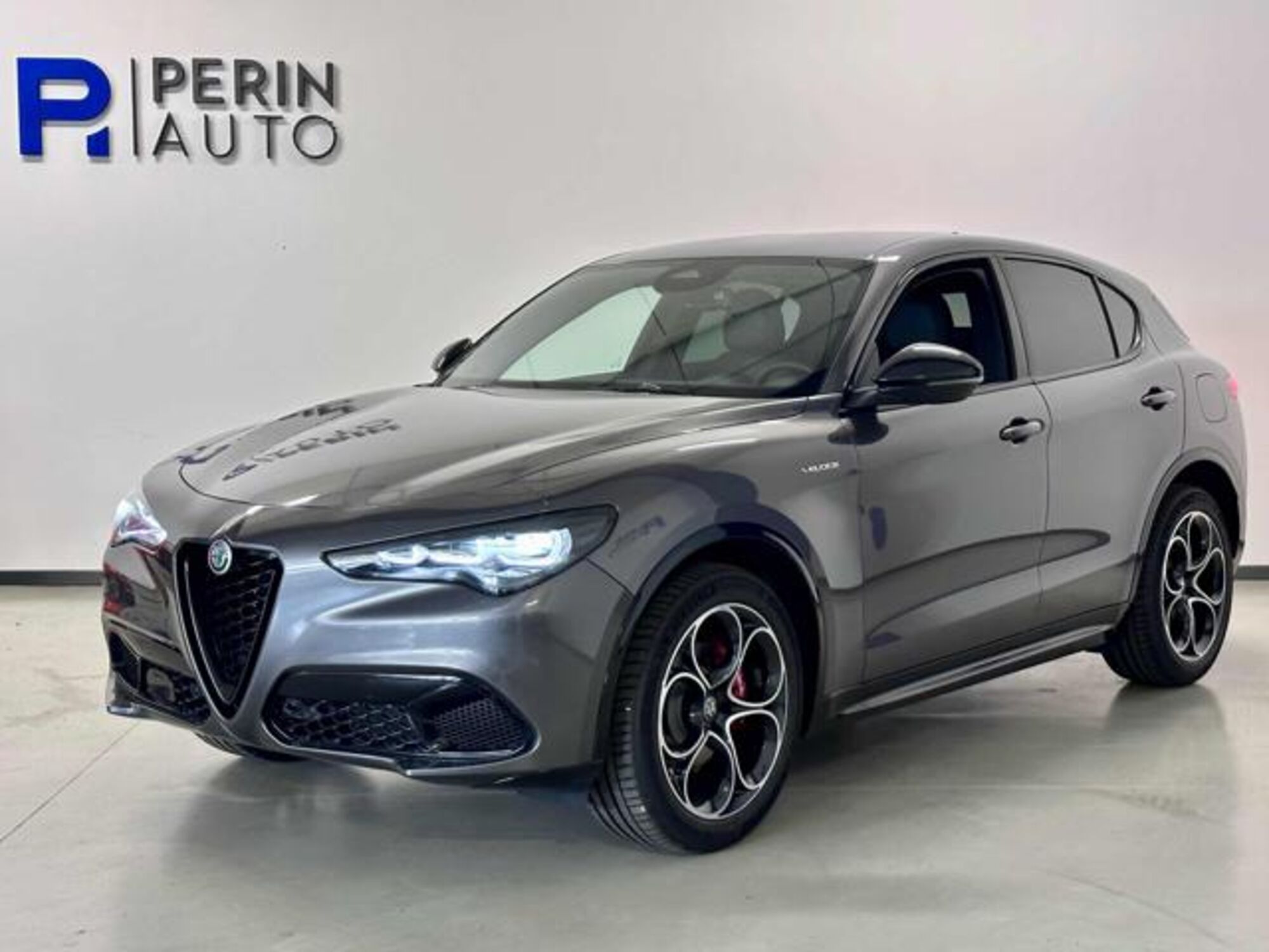 Alfa Romeo Stelvio Stelvio 2.2 Turbodiesel 210 CV AT8 Q4 Veloce  nuova a Bassano del Grappa