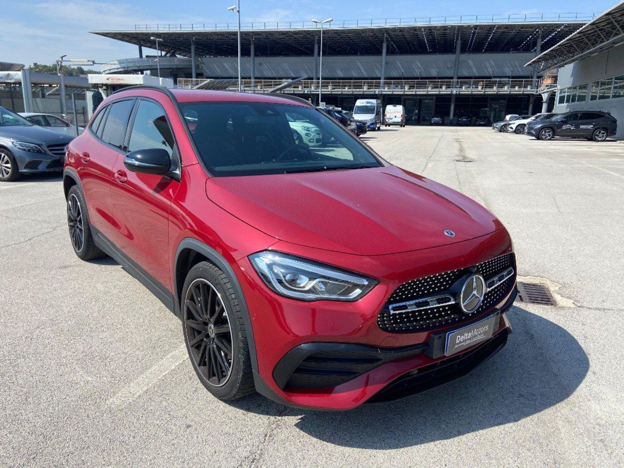 Mercedes-Benz GLA SUV 200 d AMG Line Premium Plus 4matic auto del 2023 usata a Ancona