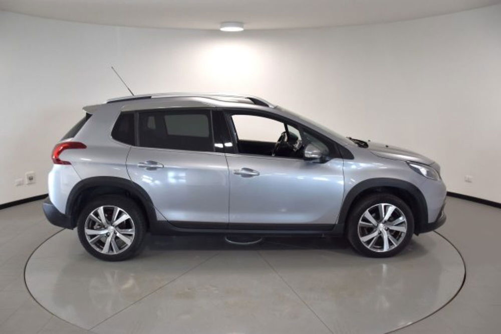 Peugeot 2008 usata a Padova (13)