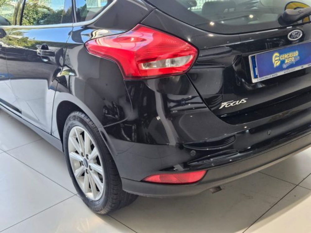 Ford Focus Station Wagon usata a Napoli (4)