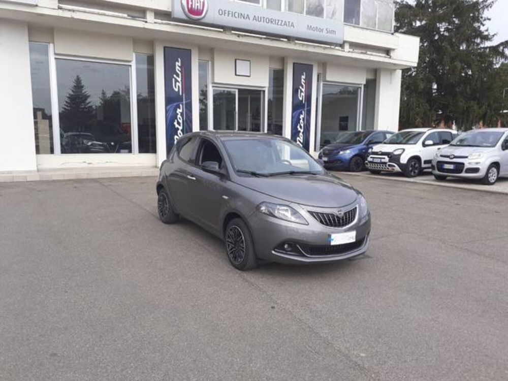 Lancia Ypsilon usata a Firenze (3)