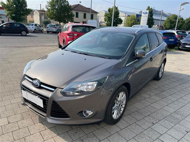 Ford Focus Station Wagon 1.6 TDCi 115 CV SW Titanium  del 2013 usata a Cuneo