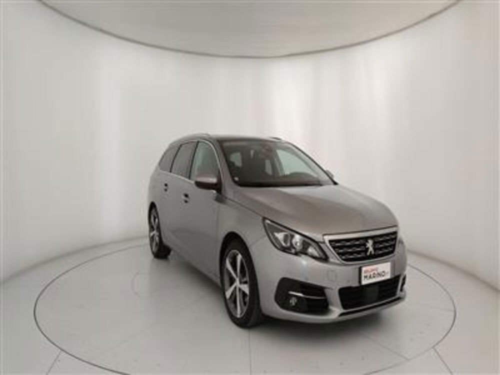 Peugeot 308 SW usata a Bari (11)