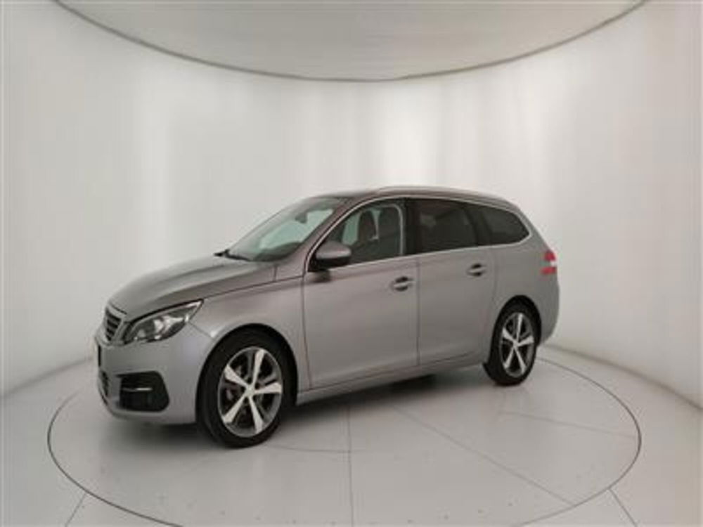 Peugeot 308 SW usata a Bari (2)