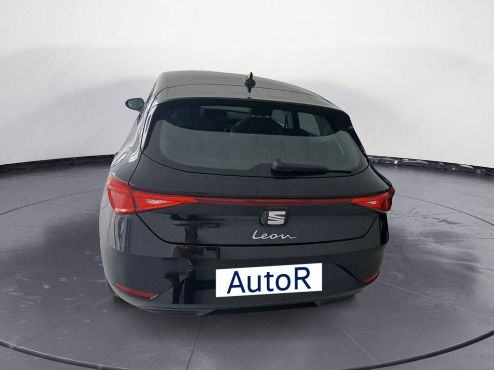 SEAT Leon nuova a Potenza (6)