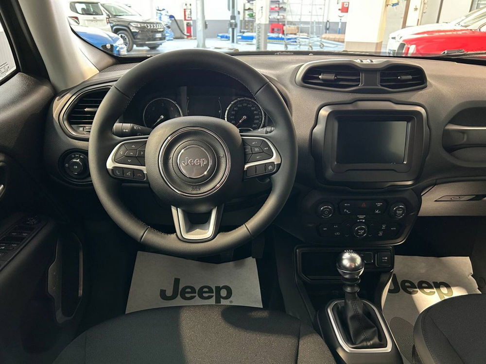 Jeep Renegade nuova a Ancona (10)