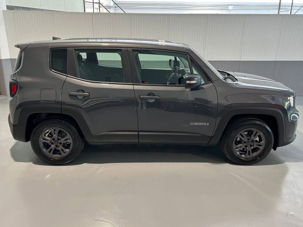 Jeep Renegade nuova a Ancona (6)