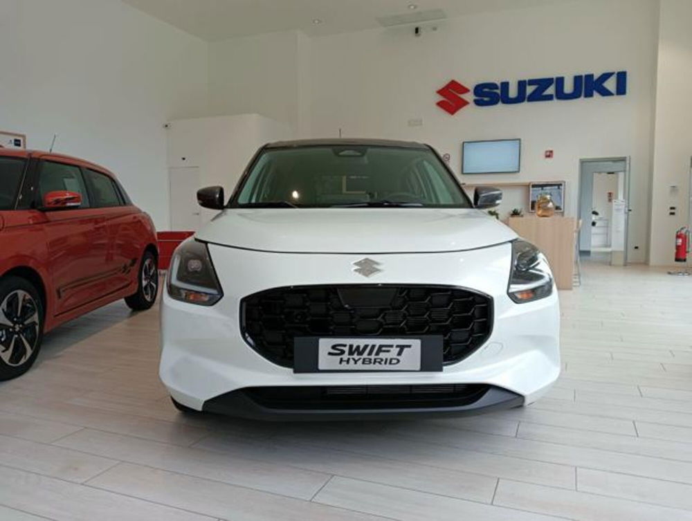 Suzuki Swift nuova a Milano (2)