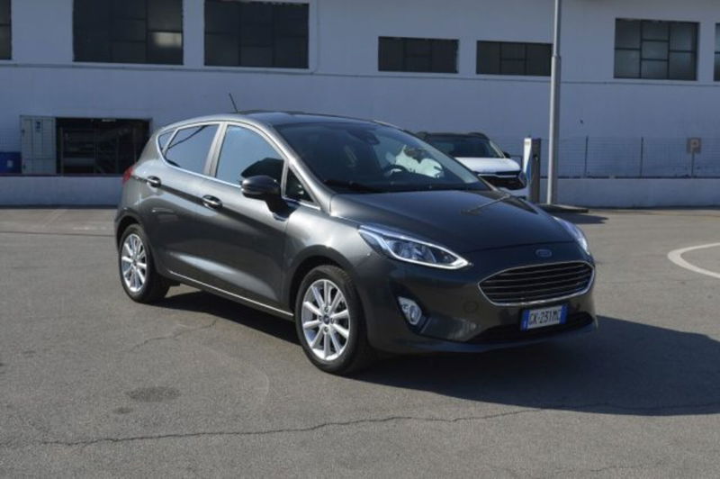 Ford Fiesta 1.5 TDCi 120 CV 5 porte Titanium  del 2018 usata a Fondi