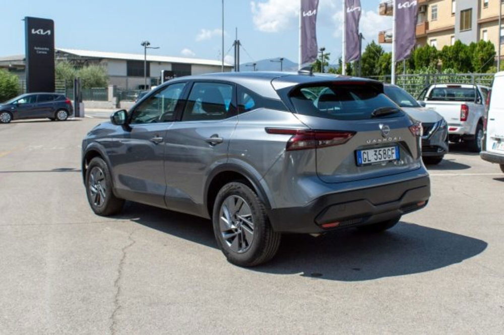 Nissan Qashqai usata a Latina (5)