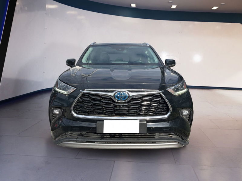 Toyota Highlander 2.5h Executive e-cvt del 2021 usata a Torino