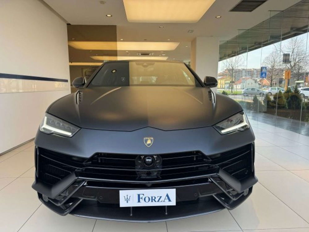 Lamborghini Urus usata a Torino (2)