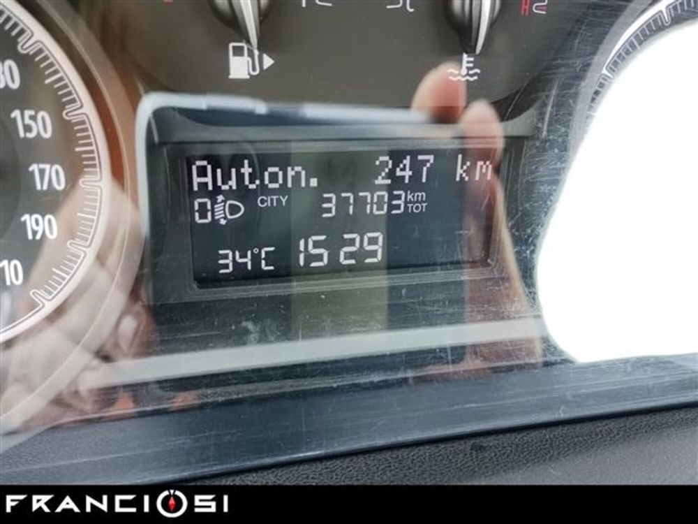 Lancia Ypsilon usata a Modena (9)