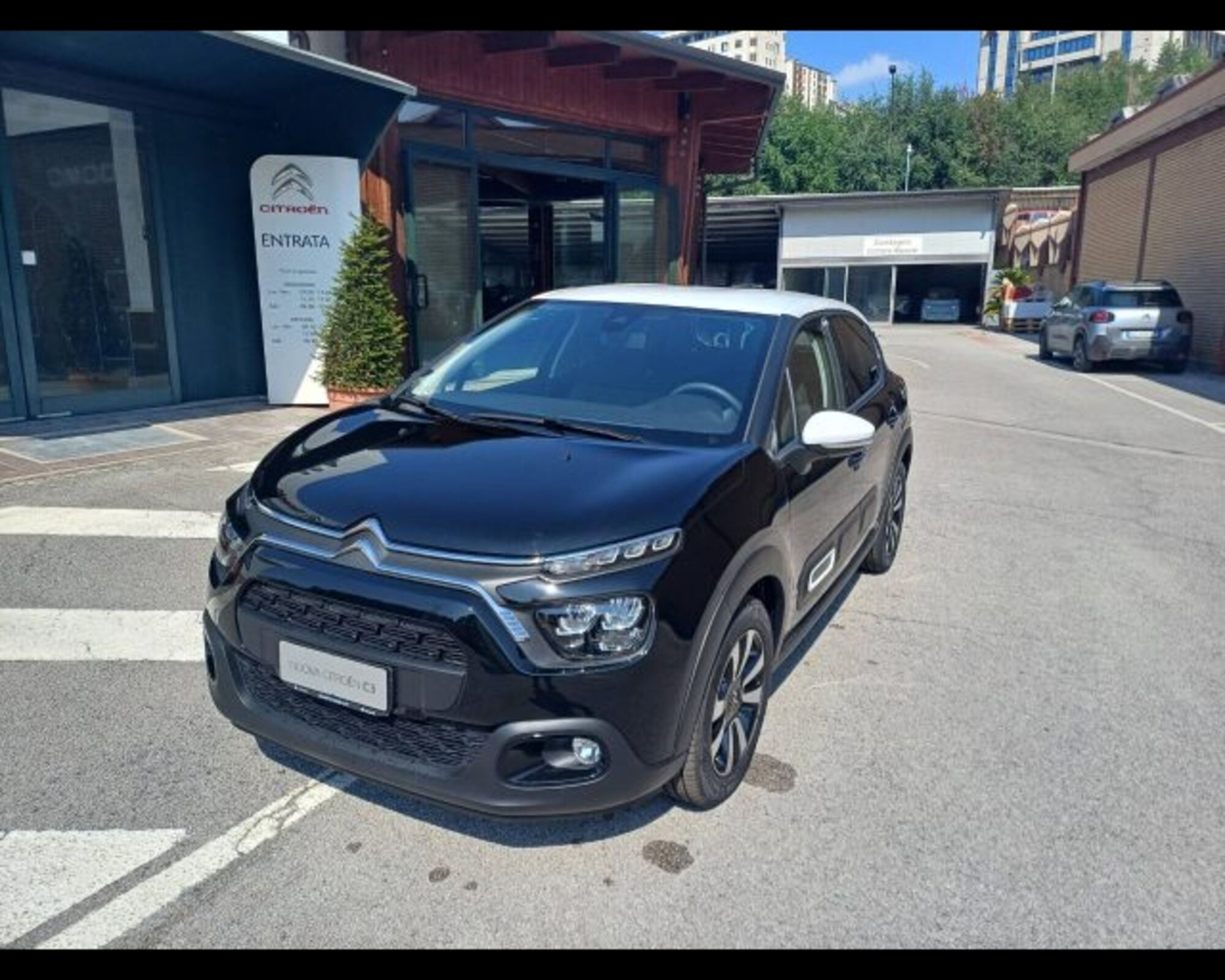 Citroen C3 1.2 puretech Max s&amp;s 83cv nuova a Potenza