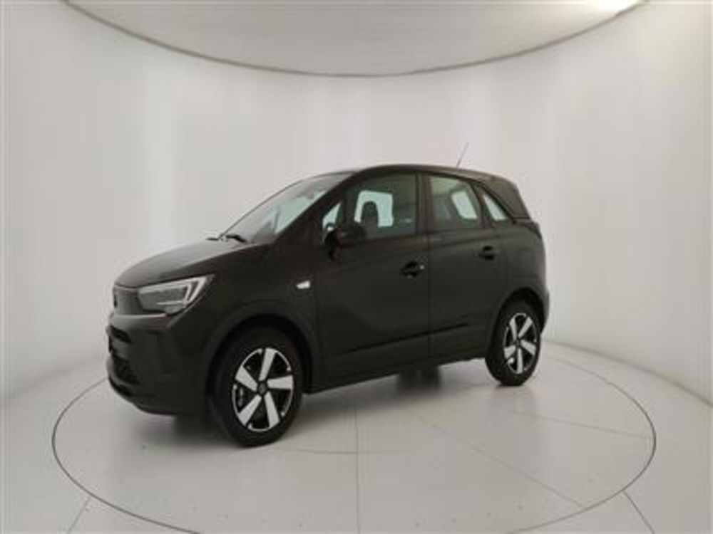 Opel Crossland nuova a Bari (2)