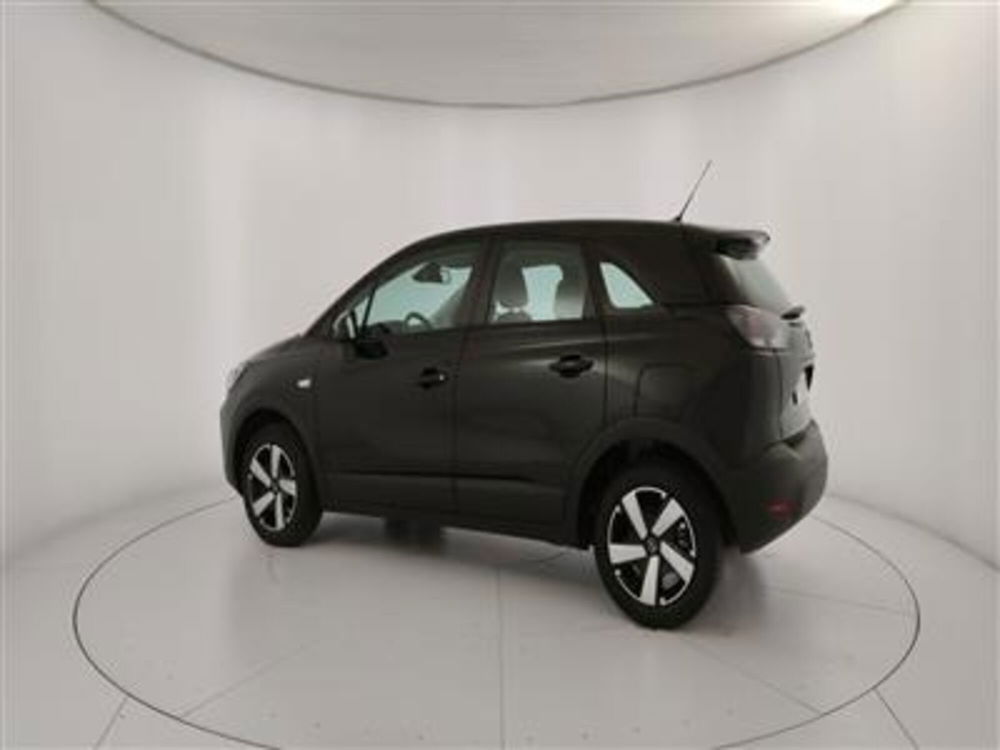 Opel Crossland nuova a Bari (4)