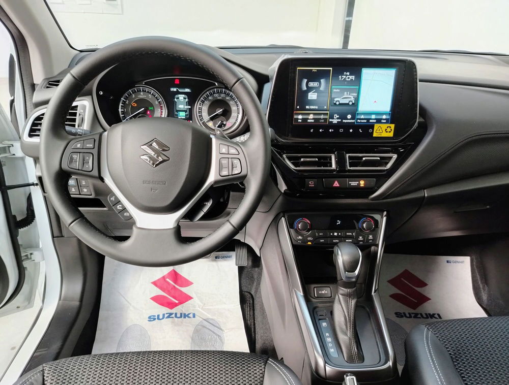 Suzuki S-Cross nuova a Rovigo (7)