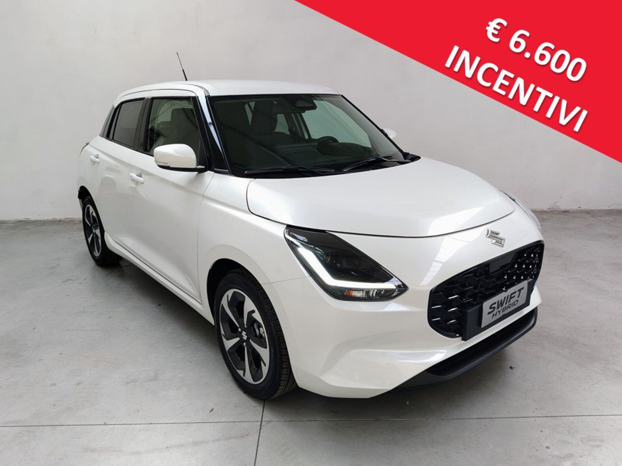 Suzuki Swift 1.2 Hybrid CVT Easy Top nuova a Rovigo