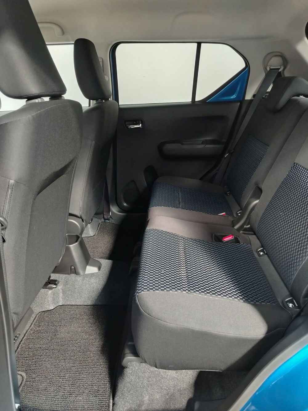 Suzuki Ignis nuova a Rovigo (8)