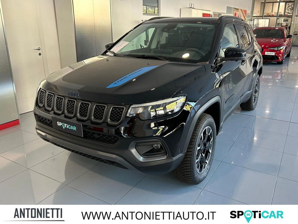 Jeep Compass nuova a Ancona