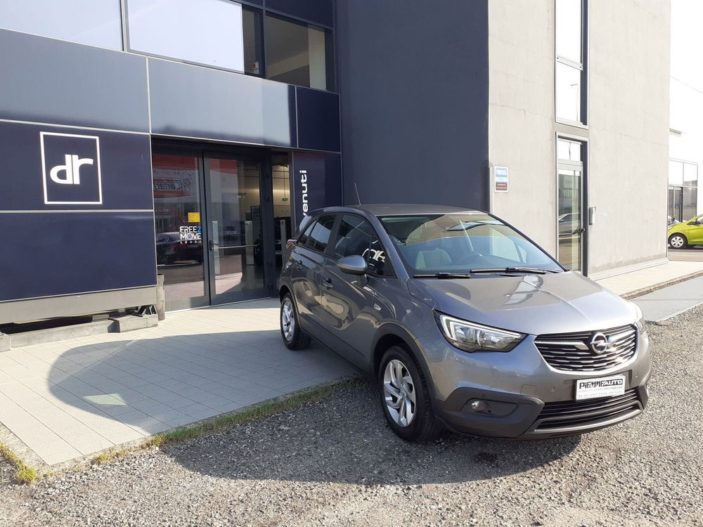 Opel Crossland X usata a Piacenza