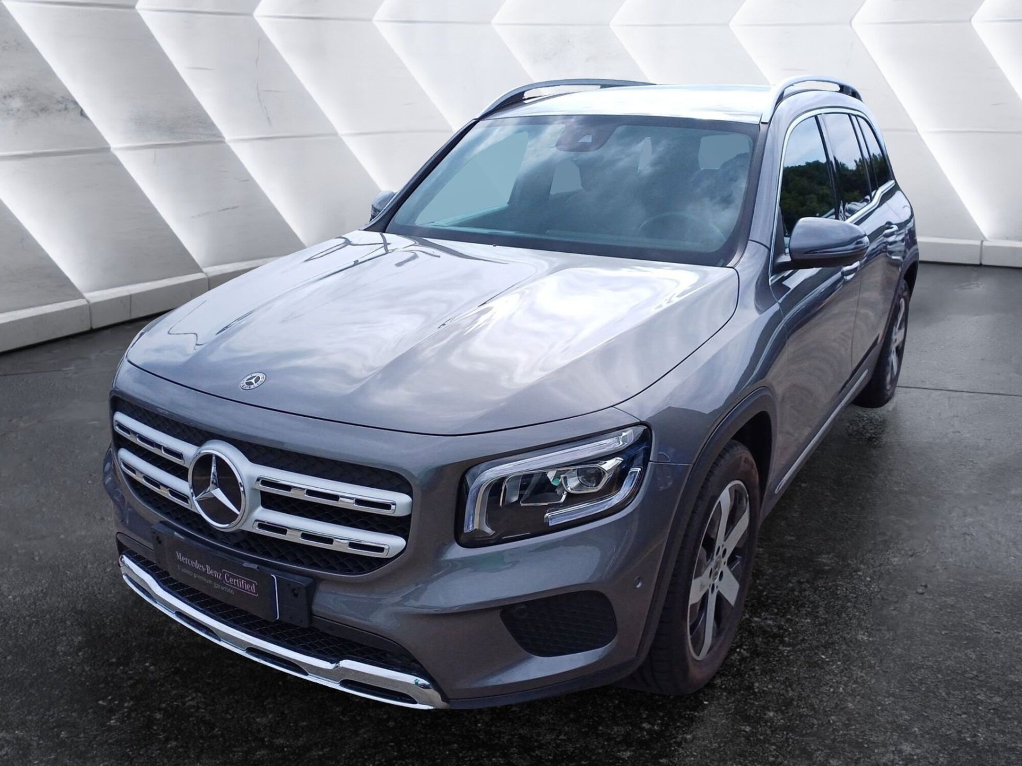 Mercedes-Benz GLB 200 Automatic Sport Plus del 2021 usata