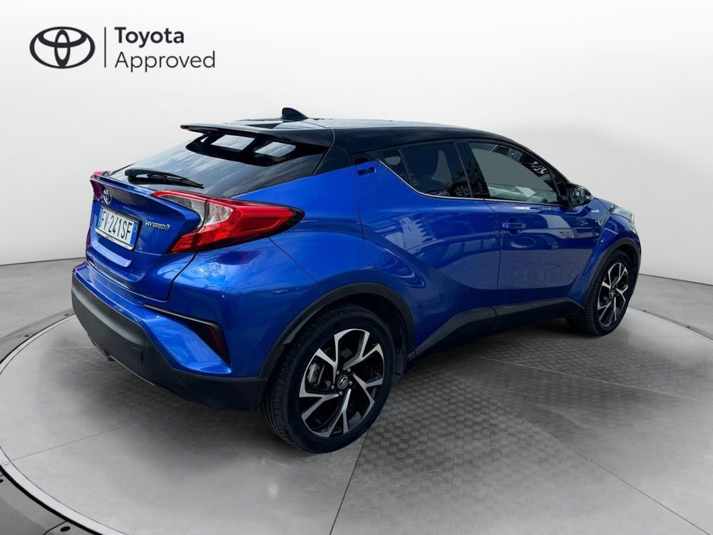 Toyota Toyota C-HR usata a Roma (10)