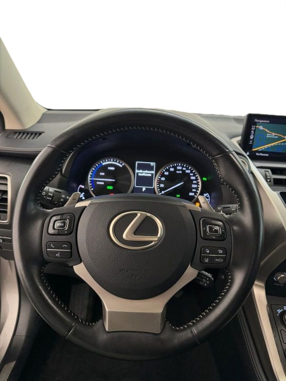 Lexus NX usata a Roma (13)