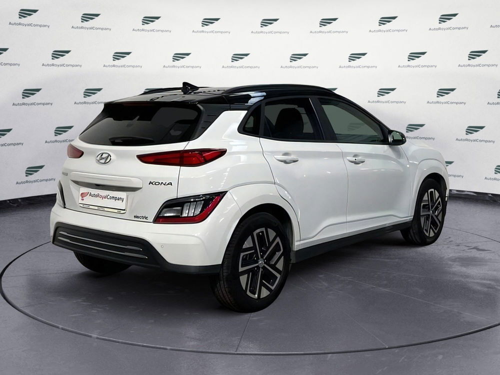 Hyundai Kona usata a Roma (15)