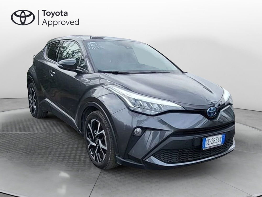 Toyota Toyota C-HR usata a Roma (11)